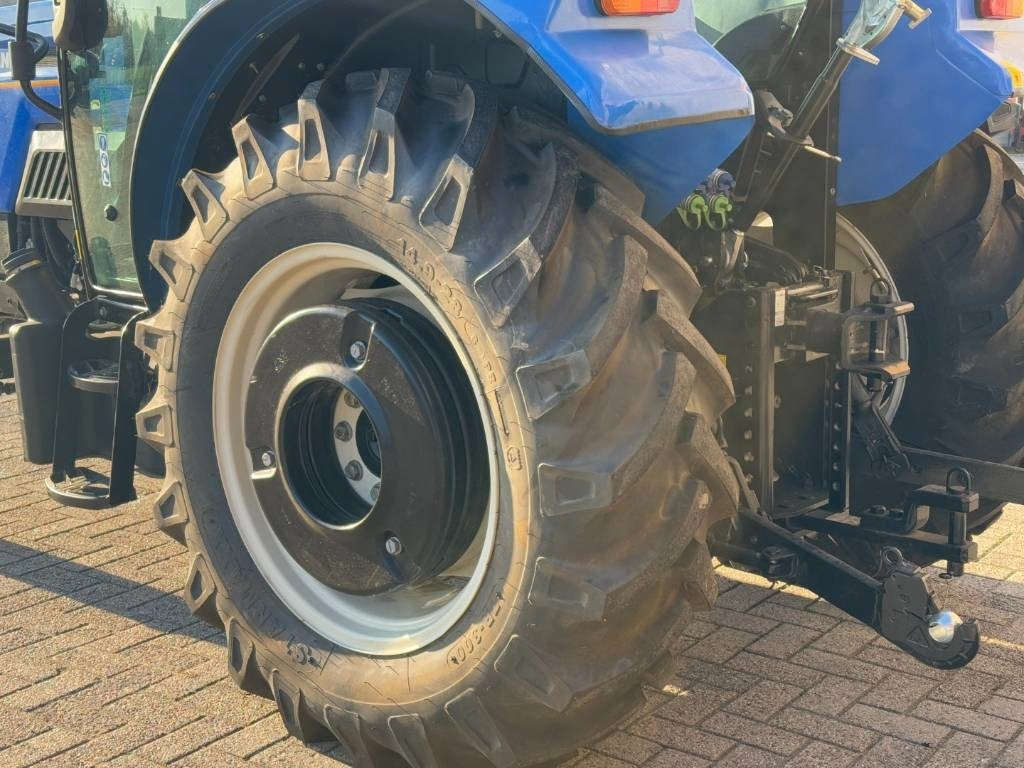 Tractor New Holland 70-66S - Fiat model - NEW - EXPORT!: foto 11 Tractor New Holland 70-66S - Fiat model - NEW - EXPORT!: foto 11