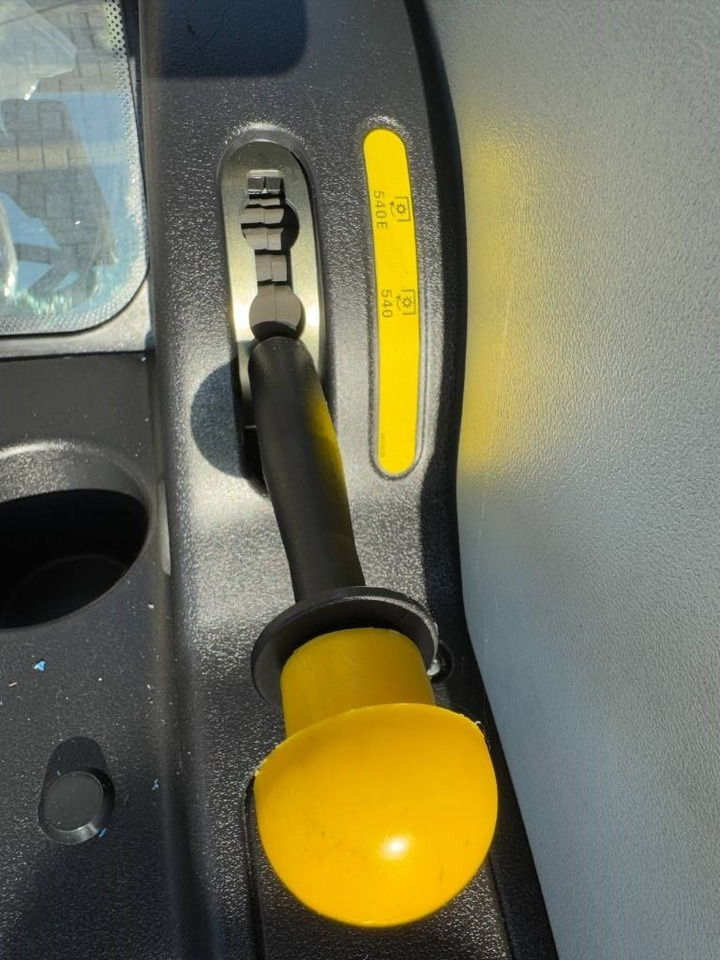 Tractor New Holland 70-66S - Fiat model - NEW - EXPORT!: foto 14 Tractor New Holland 70-66S - Fiat model - NEW - EXPORT!: foto 14