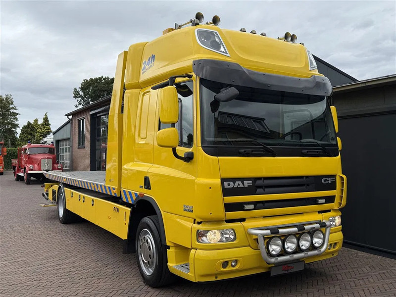 DAF CF 65.300 Towtruck Depannage Lier Brille Sleeper 640x242x104 cm - Grua de remolque autos: foto 1 DAF CF 65.300 Towtruck Depannage Lier Brille Sleeper 640x242x104 cm - Grua de remolque autos: foto 1