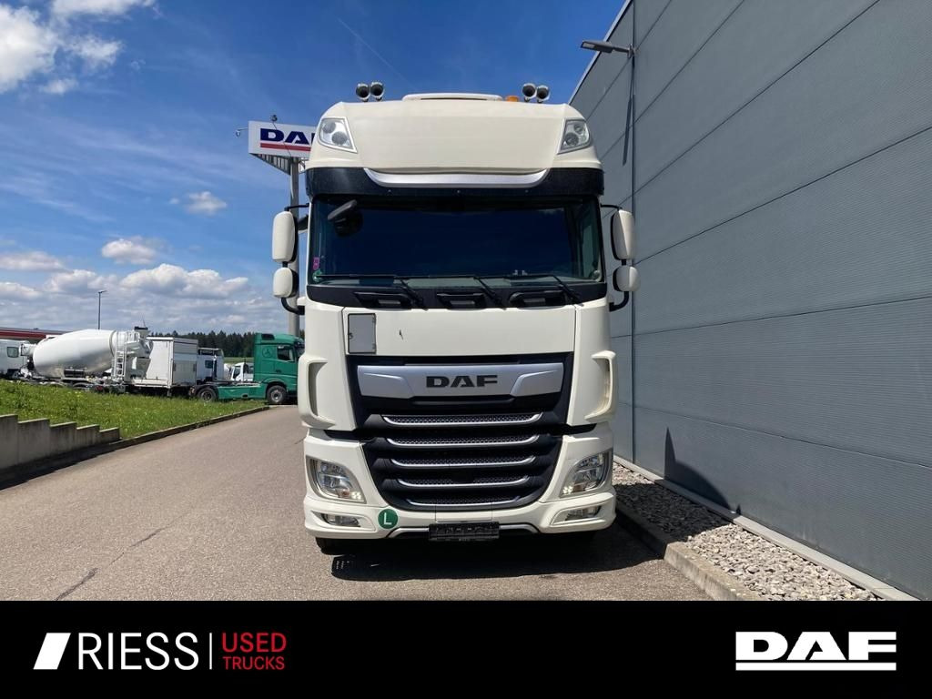 DAF XF 480 FT XF 480 FT SSC Intarder Standklima DAF XF 480 FT SSC Intarder Standklima SpurH LED - Cabeza tractora: foto 4 DAF XF 480 FT XF 480 FT SSC Intarder Standklima DAF XF 480 FT SSC Intarder Standklima SpurH LED - Cabeza tractora: foto 4