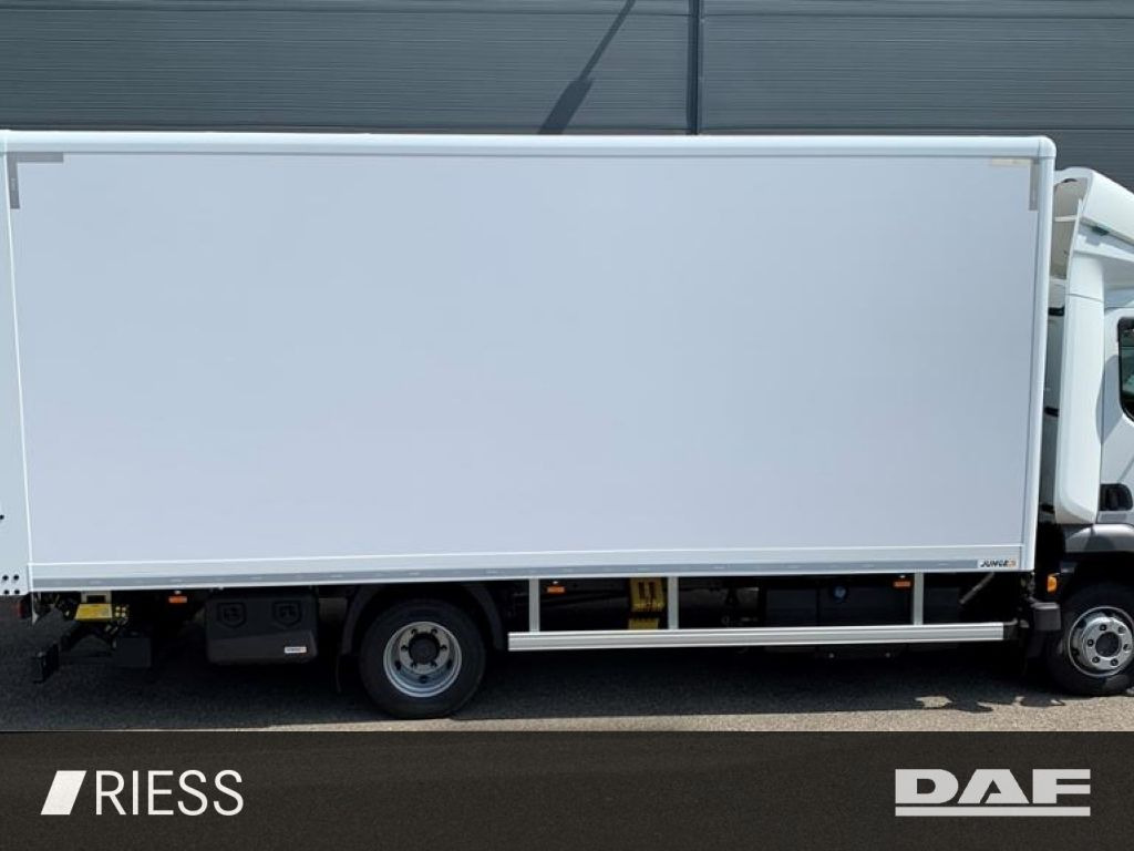 DAF XB 210 FA 7,49 to Koffer LBW Klima Automatik - Furgoneta caja cerrada: foto 2 DAF XB 210 FA 7,49 to Koffer LBW Klima Automatik - Furgoneta caja cerrada: foto 2