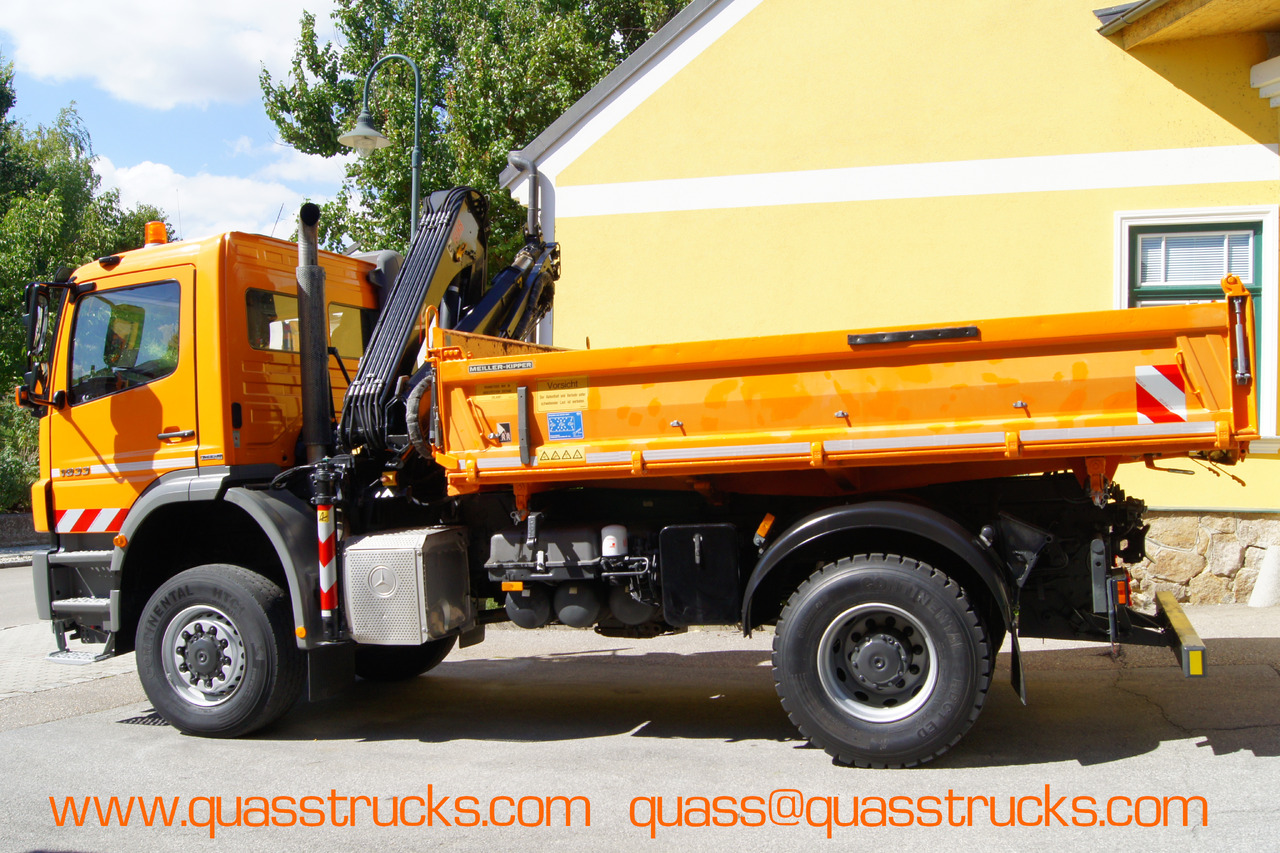 MERCEDES-BENZ AXOR 1833 4x4/TÜV/Eur4/HIAB 088/MEILLER/Winterdienst/Salzstreuer - Camión volquete, Camión grúa: foto 3 MERCEDES-BENZ AXOR 1833 4x4/TÜV/Eur4/HIAB 088/MEILLER/Winterdienst/Salzstreuer - Camión volquete, Camión grúa: foto 3