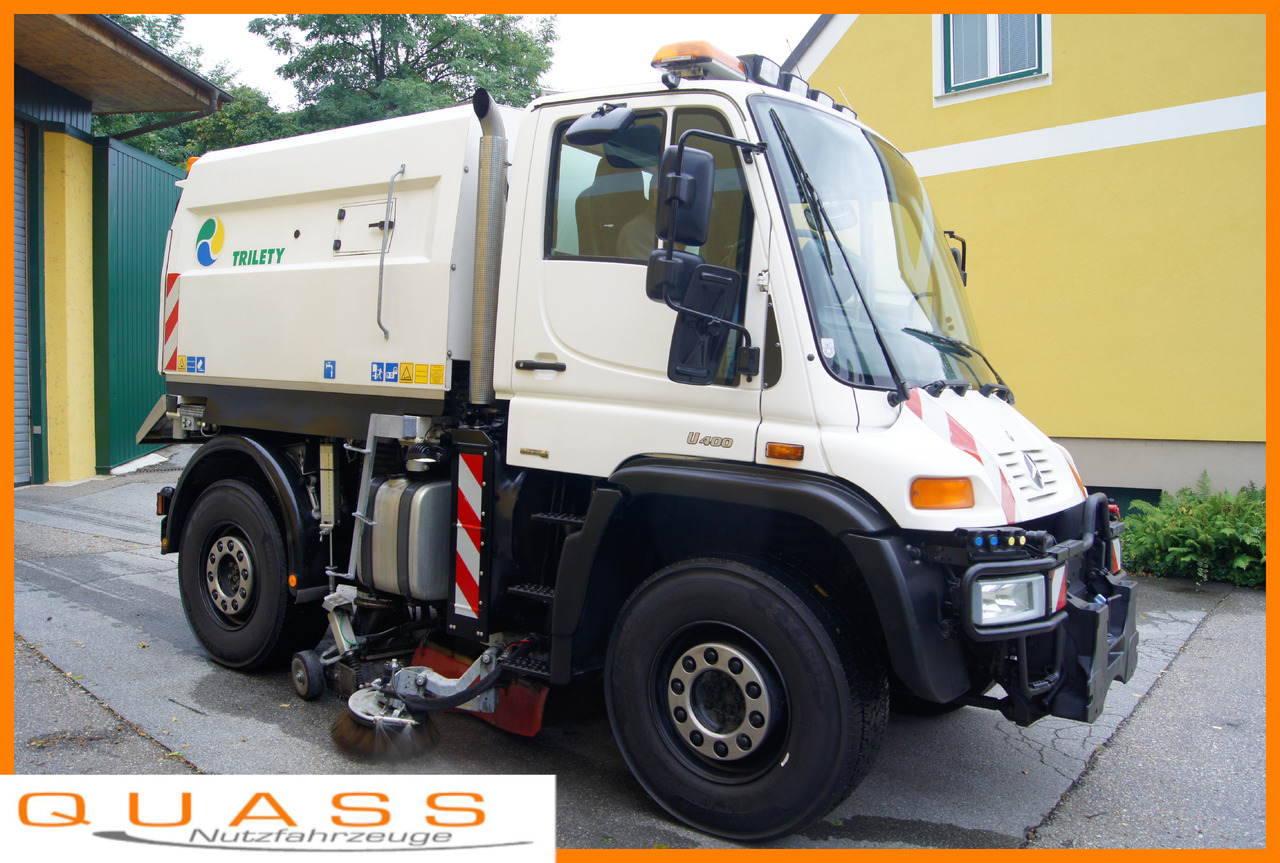 MERCEDES-BENZ Unimog U400 + TRILETY Kehrmaschine/TÜV/EUR4/Leistungshydraulik - Barredora vial: foto 1 MERCEDES-BENZ Unimog U400 + TRILETY Kehrmaschine/TÜV/EUR4/Leistungshydraulik - Barredora vial: foto 1