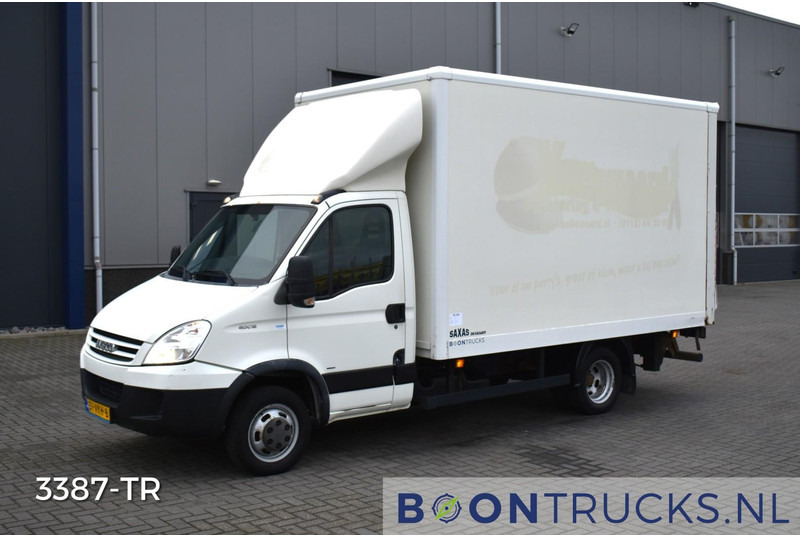 Iveco 40C12 | EURO4 * MANUAL * L 405cm * TAIL LIFT * NL PAPERS - Furgoneta caja cerrada: foto 1 Iveco 40C12 | EURO4 * MANUAL * L 405cm * TAIL LIFT * NL PAPERS - Furgoneta caja cerrada: foto 1