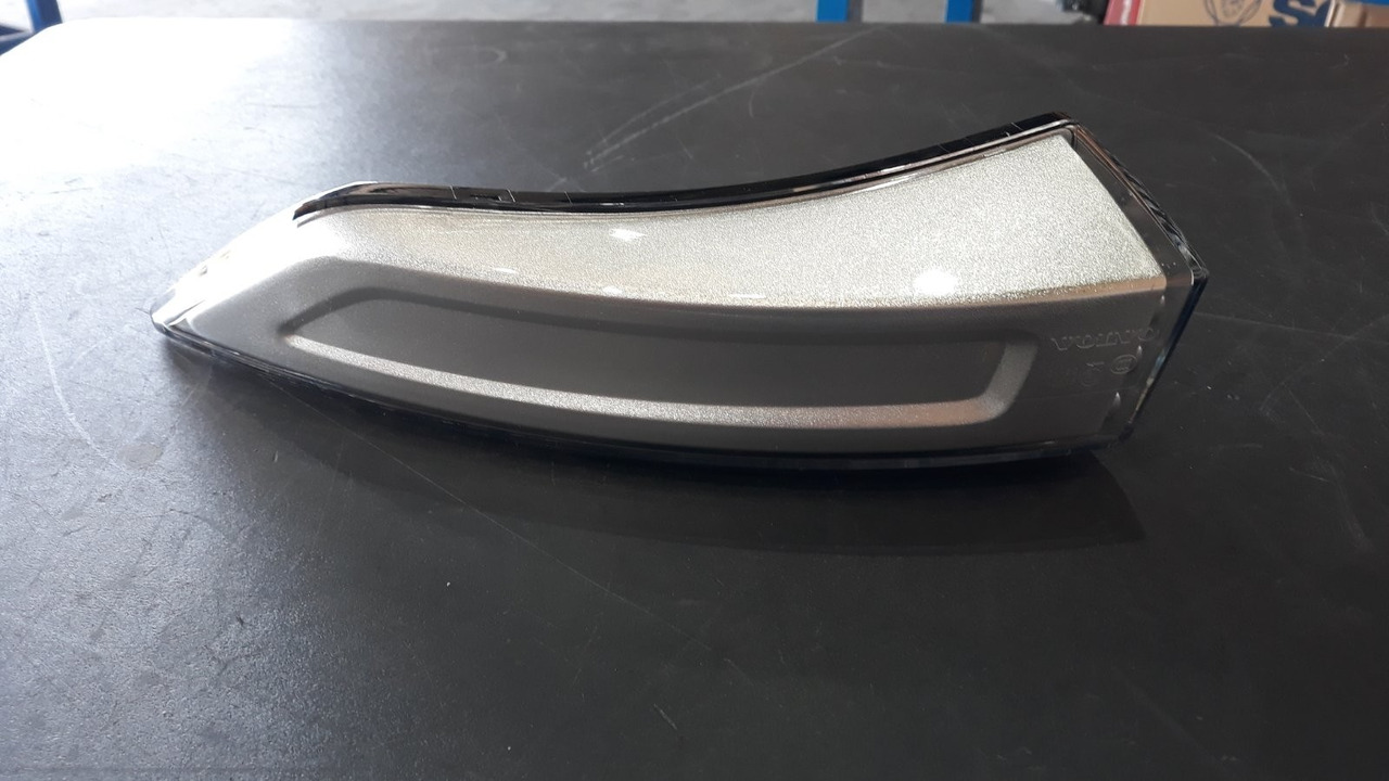 VOLVO INDICATOR LAMP 23386782 - Luz/ Iluminación para Camión: foto 4 VOLVO INDICATOR LAMP 23386782 - Luz/ Iluminación para Camión: foto 4