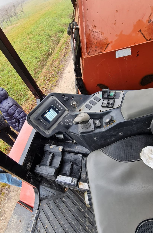 DITCH WITCH RT125 - Zanjadora: foto 5 DITCH WITCH RT125 - Zanjadora: foto 5