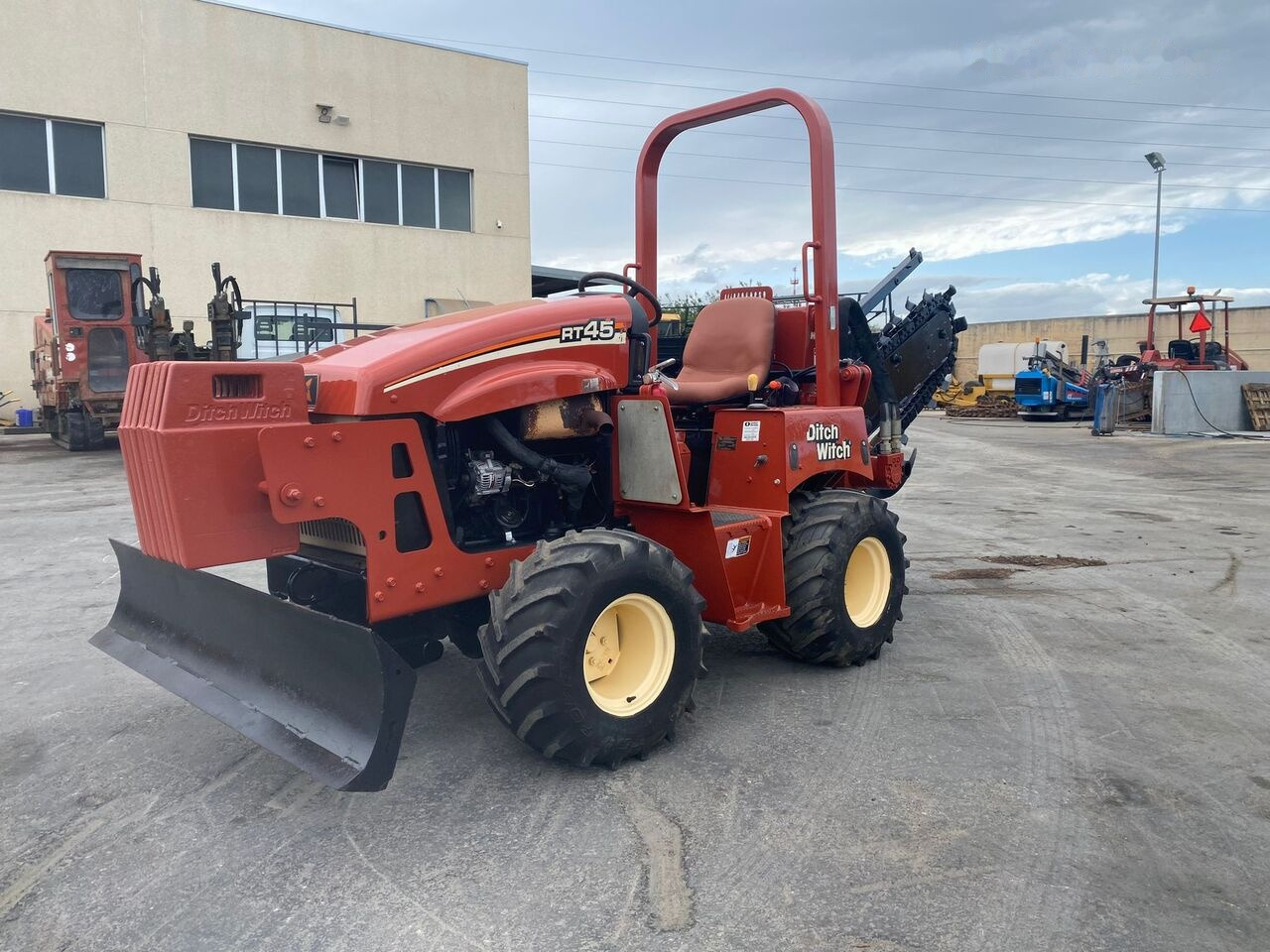 Ditch-Witch RT45 - Zanjadora: foto 2 Ditch-Witch RT45 - Zanjadora: foto 2