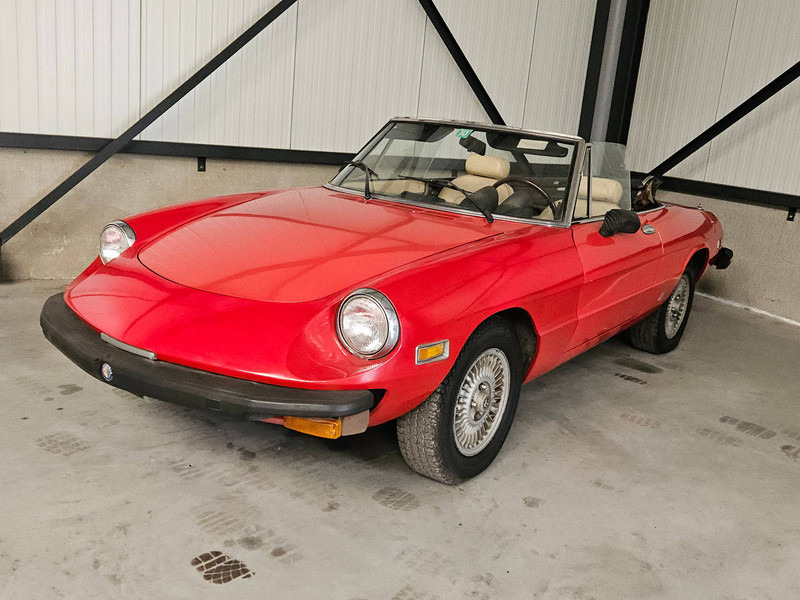 Alfa Romeo Spider 2000 - Coche: foto 1 Alfa Romeo Spider 2000 - Coche: foto 1