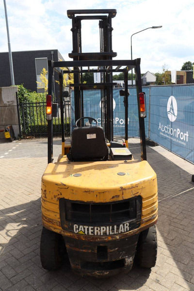 Caterpillar DP30 - Carretilla elevadora diésel: foto 5 Caterpillar DP30 - Carretilla elevadora diésel: foto 5