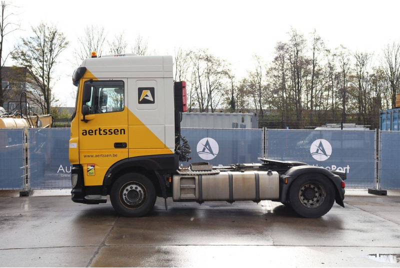 DAF FT XF 480 Space Cab - Camión chasis: foto 2 DAF FT XF 480 Space Cab - Camión chasis: foto 2