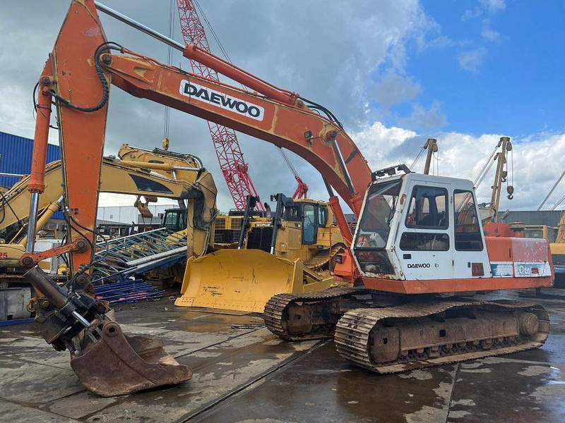 Daewoo 220LC - Excavadora de cadenas: foto 5 Daewoo 220LC - Excavadora de cadenas: foto 5