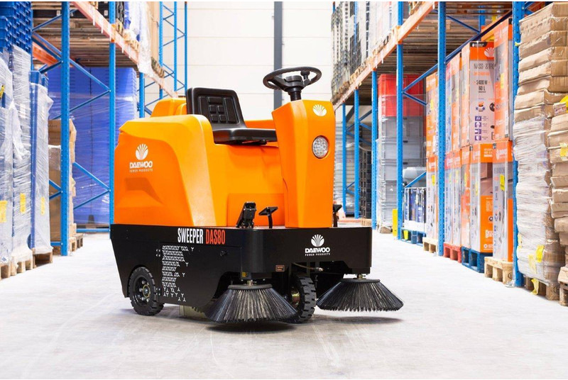 Daewoo Das80 Zit - Barredora vial: foto 3 Daewoo Das80 Zit - Barredora vial: foto 3