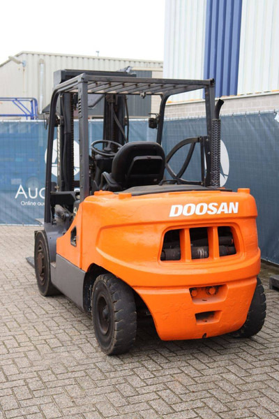 Doosan - Carretilla elevadora diésel: foto 4 Doosan - Carretilla elevadora diésel: foto 4