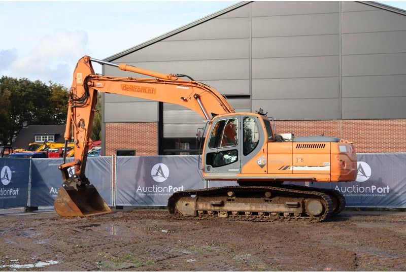 Doosan DX225LC - Excavadora de cadenas: foto 3 Doosan DX225LC - Excavadora de cadenas: foto 3
