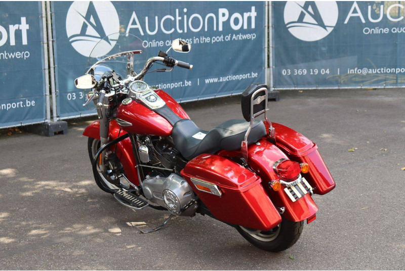 Harley-Davidson Dyna Switchback - Motocicleta: foto 4 Harley-Davidson Dyna Switchback - Motocicleta: foto 4