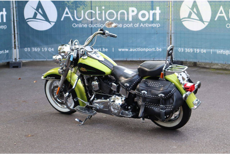 Harley-Davidson Heritage Softail Classic - Motocicleta: foto 3 Harley-Davidson Heritage Softail Classic - Motocicleta: foto 3