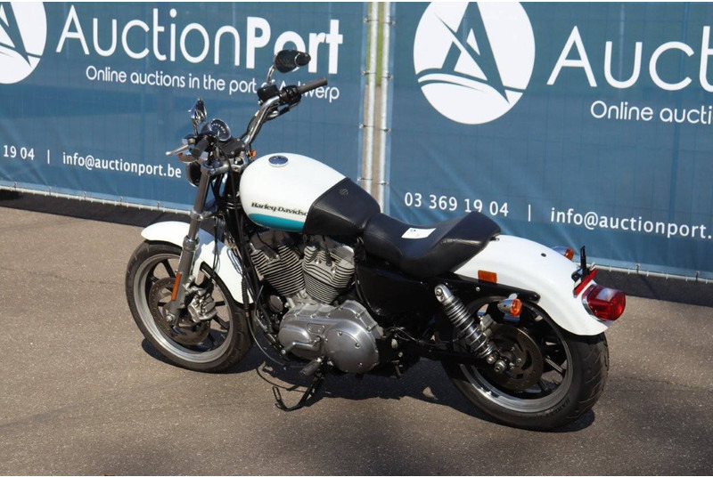 Harley-Davidson SPORTSTER XL883 SUPER LOW - Motocicleta: foto 3 Harley-Davidson SPORTSTER XL883 SUPER LOW - Motocicleta: foto 3