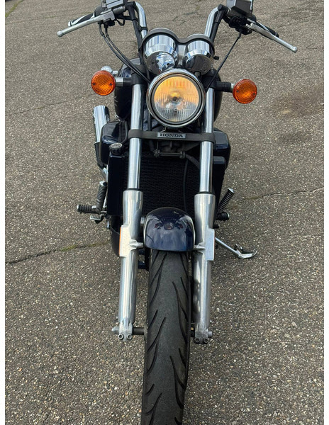 Honda Magna VF750C - Motocicleta: foto 3 Honda Magna VF750C - Motocicleta: foto 3
