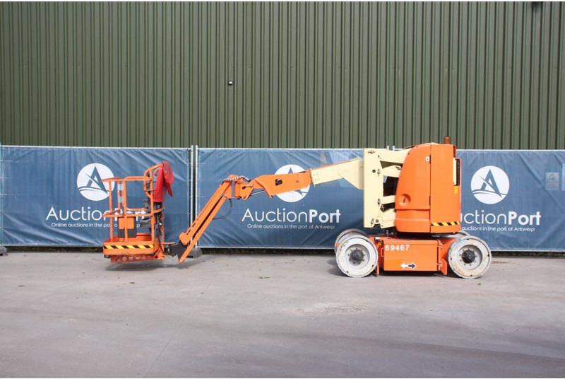 JLG E300AJP - Plataforma articulada: foto 2 JLG E300AJP - Plataforma articulada: foto 2