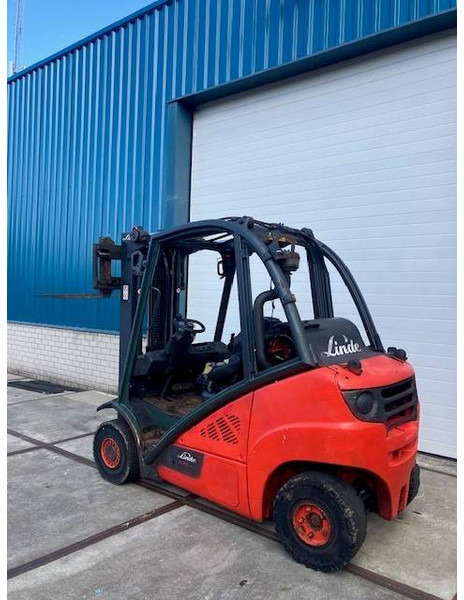 Linde H25T-02 - Carretilla elevadora diésel: foto 4 Linde H25T-02 - Carretilla elevadora diésel: foto 4
