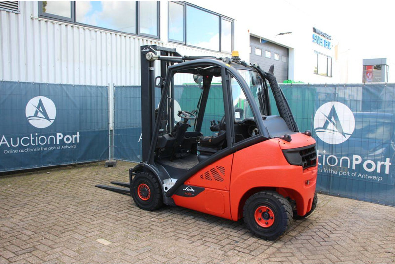 Linde H25T-02 - Carretilla elevadora de gas: foto 3 Linde H25T-02 - Carretilla elevadora de gas: foto 3