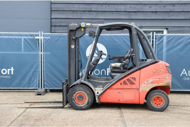 Linde H30D - Carretilla elevadora diésel: foto 2 Linde H30D - Carretilla elevadora diésel: foto 2