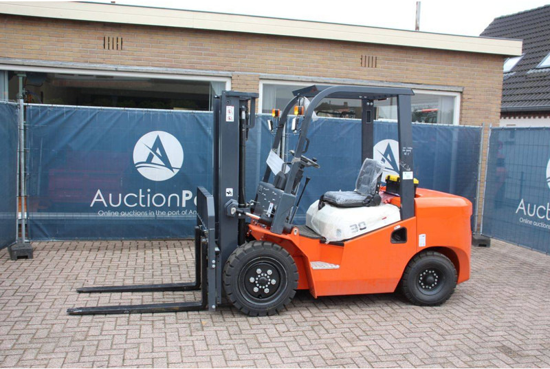 Machpro MP-230PRO - Carretilla elevadora diésel: foto 1 Machpro MP-230PRO - Carretilla elevadora diésel: foto 1