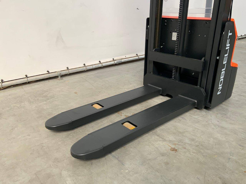 Noblelift PSE12B36 - Apilador: foto 4 Noblelift PSE12B36 - Apilador: foto 4
