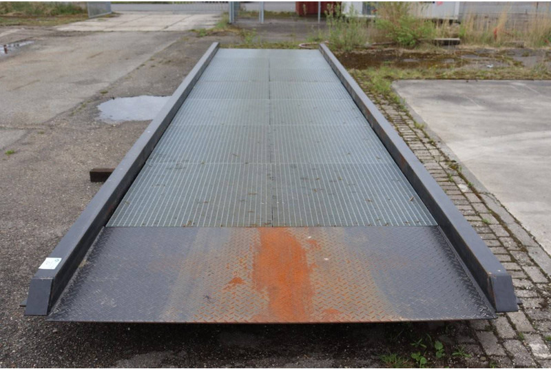 Onbekend - Remolque plataforma/ Caja abierta: foto 4 Onbekend - Remolque plataforma/ Caja abierta: foto 4