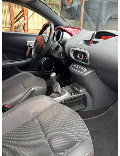 Renault Wind TCe - Sedan: foto 5 Renault Wind TCe - Sedan: foto 5