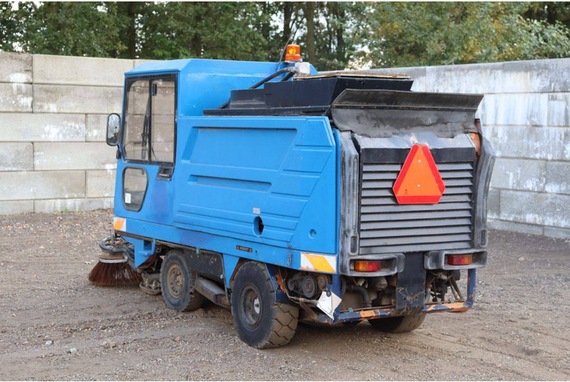 Schmidt SK152S - Barredora vial: foto 4 Schmidt SK152S - Barredora vial: foto 4