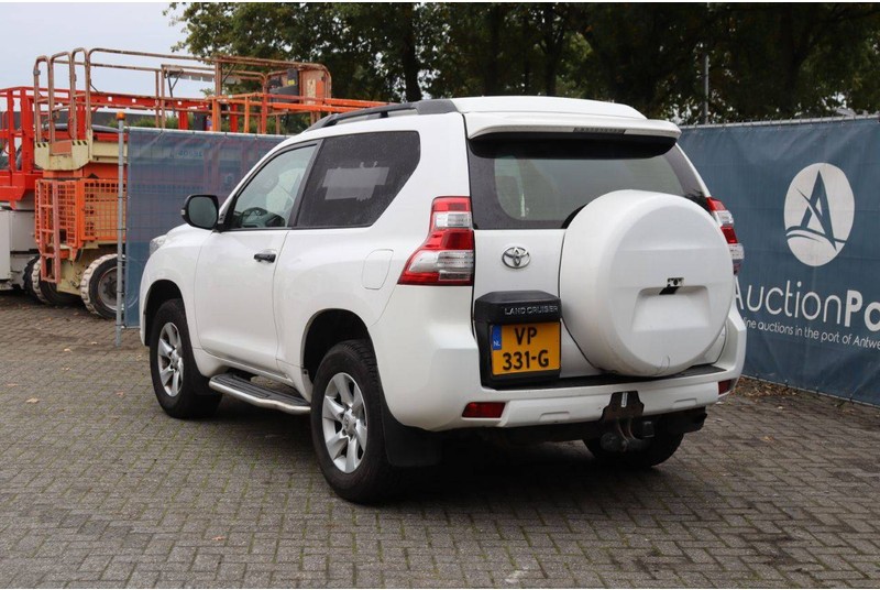 Toyota Land Cruiser - Sedan: foto 4 Toyota Land Cruiser - Sedan: foto 4