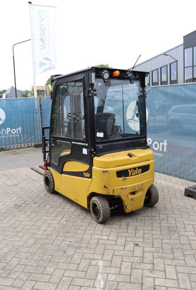Yale ERP20VF - Carretilla elevadora eléctrica: foto 4 Yale ERP20VF - Carretilla elevadora eléctrica: foto 4