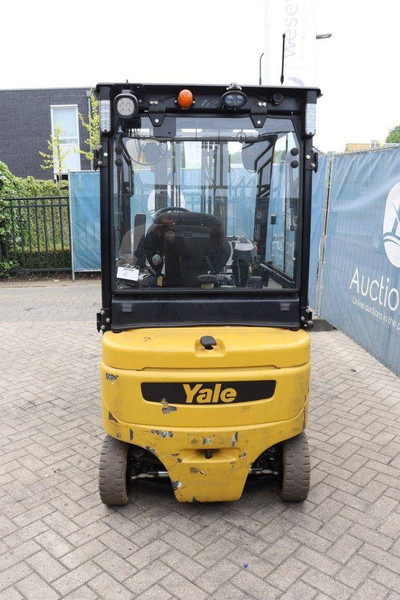 Yale ERP20VF - Carretilla elevadora eléctrica: foto 5 Yale ERP20VF - Carretilla elevadora eléctrica: foto 5