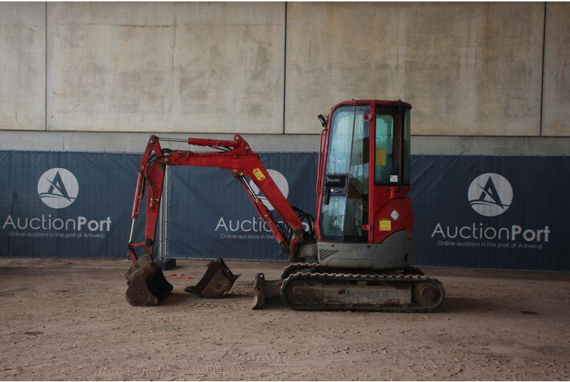 Yanmar VIO 20-3 - Miniexcavadora: foto 2 Yanmar VIO 20-3 - Miniexcavadora: foto 2