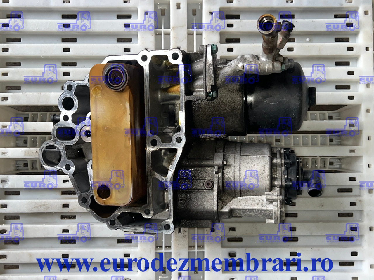 CARCASA FILTRU ULEI + TERMOFLOT + FILTRU CENTRIFUGAL MAN TGX D3876 51.05000.7176, 51.05601.7182, 51.01804.7052 - Filtro de aceite para Camión: foto 1 CARCASA FILTRU ULEI + TERMOFLOT + FILTRU CENTRIFUGAL MAN TGX D3876 51.05000.7176, 51.05601.7182, 51.01804.7052 - Filtro de aceite para Camión: foto 1