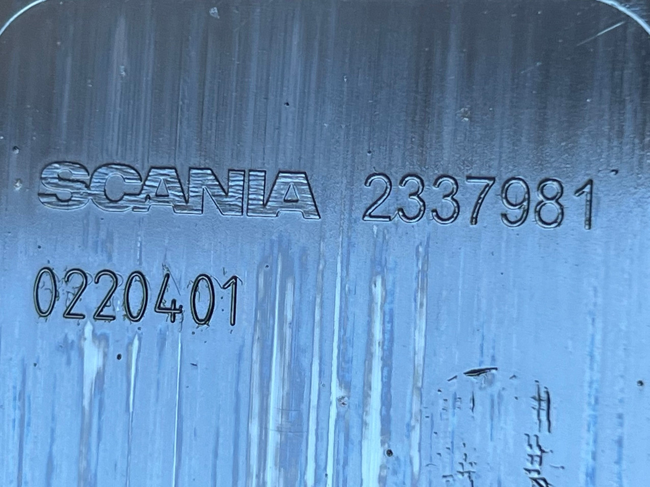 PARABICICLIST STANGA SCANIA SUPER 2337981, 2623617, 2891581, 2610852, 2833154, 2833153, 2591143 - Carrocería y exterior para Camión: foto 3 PARABICICLIST STANGA SCANIA SUPER 2337981, 2623617, 2891581, 2610852, 2833154, 2833153, 2591143 - Carrocería y exterior para Camión: foto 3