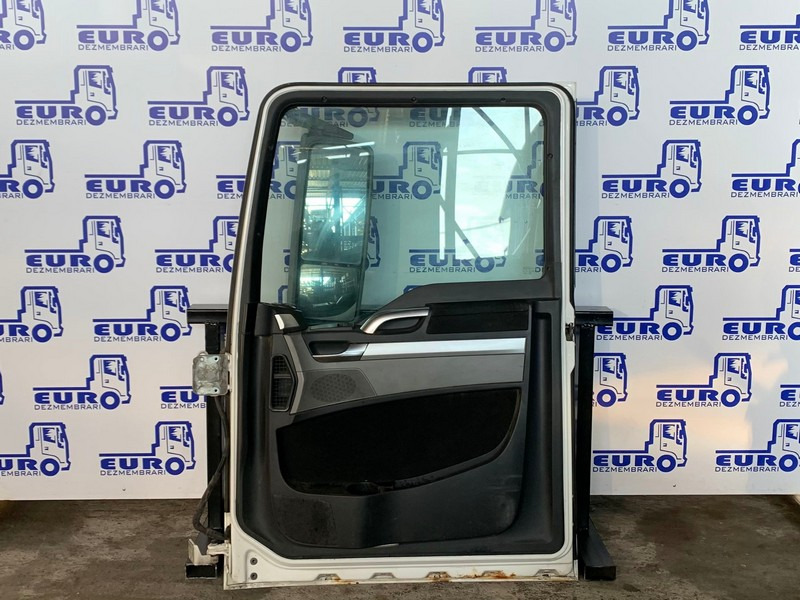 USA DREAPTA MAN TGX - Puerta y piezas para Camión: foto 2 USA DREAPTA MAN TGX - Puerta y piezas para Camión: foto 2