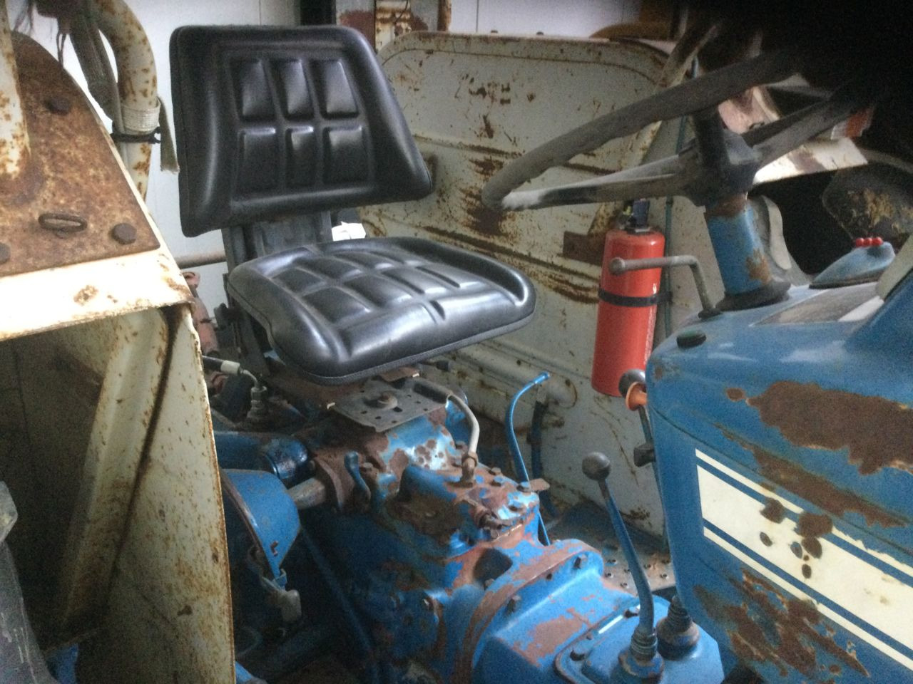 Ford 4000 - Tractor: foto 3 Ford 4000 - Tractor: foto 3