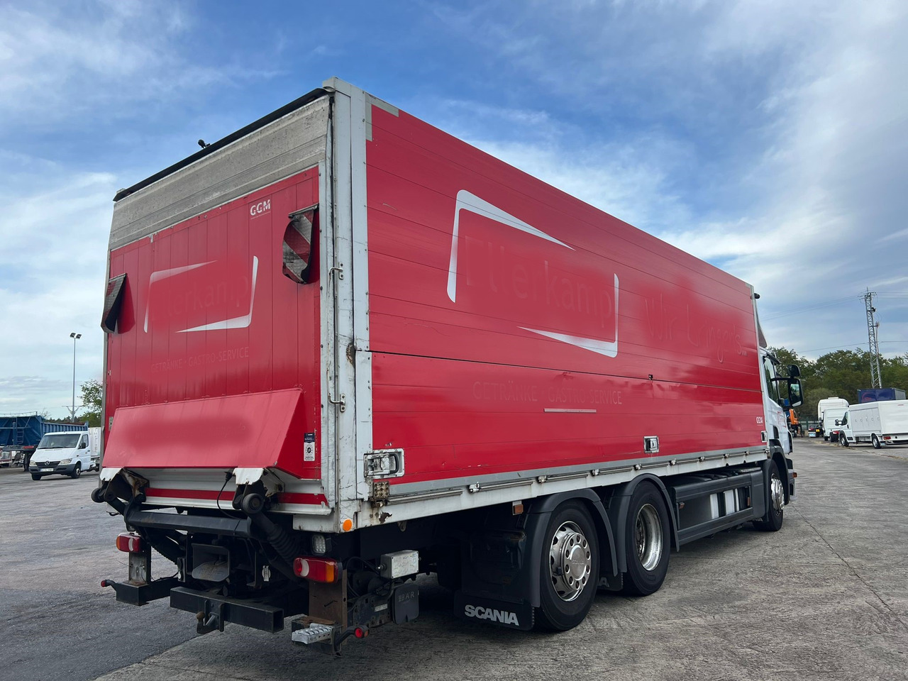 SCANIA 360 CON CAJA DE BEBIDAS - Camión transporte de bebidas: foto 5 SCANIA 360 CON CAJA DE BEBIDAS - Camión transporte de bebidas: foto 5