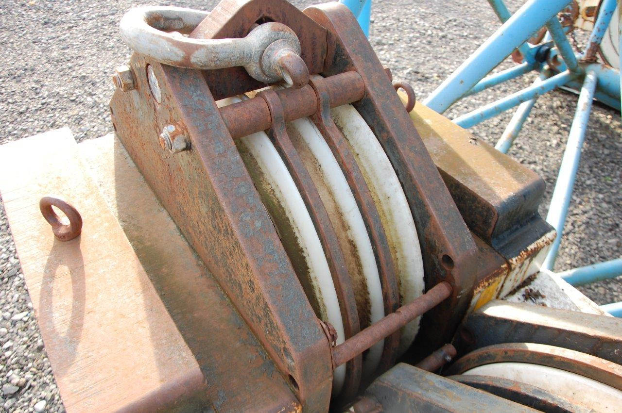 Autogrúa Liebherr Zubehör = LTM 1800 und LG 1550 / Wippspitze 91 m: foto 26 Autogrúa Liebherr Zubehör = LTM 1800 und LG 1550 / Wippspitze 91 m: foto 26