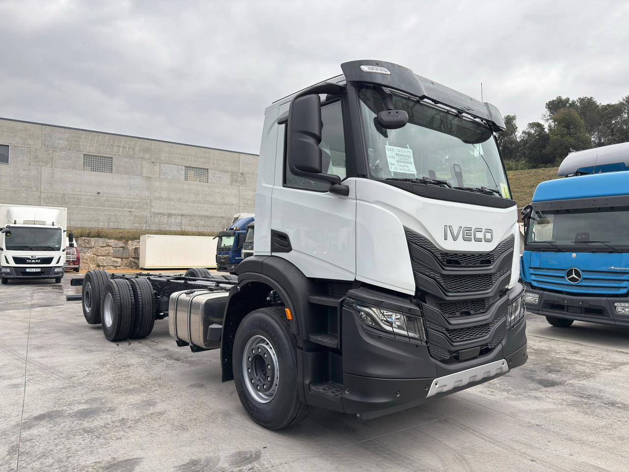 IVECO AD280X46 YPS ON X-Way E6 (Chassis) - Camión chasis: foto 2 IVECO AD280X46 YPS ON X-Way E6 (Chassis) - Camión chasis: foto 2