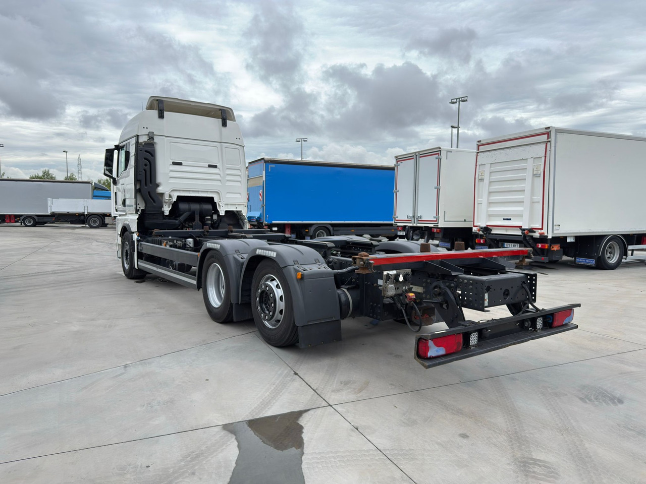 MAN 26.470 TGX E6 (Chassis) - Camión chasis: foto 4 MAN 26.470 TGX E6 (Chassis) - Camión chasis: foto 4