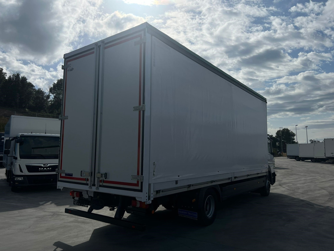 MERCEDES BENZ 15.30L Atego E6 (Semitauliner) - Camión lona: foto 4 MERCEDES BENZ 15.30L Atego E6 (Semitauliner) - Camión lona: foto 4