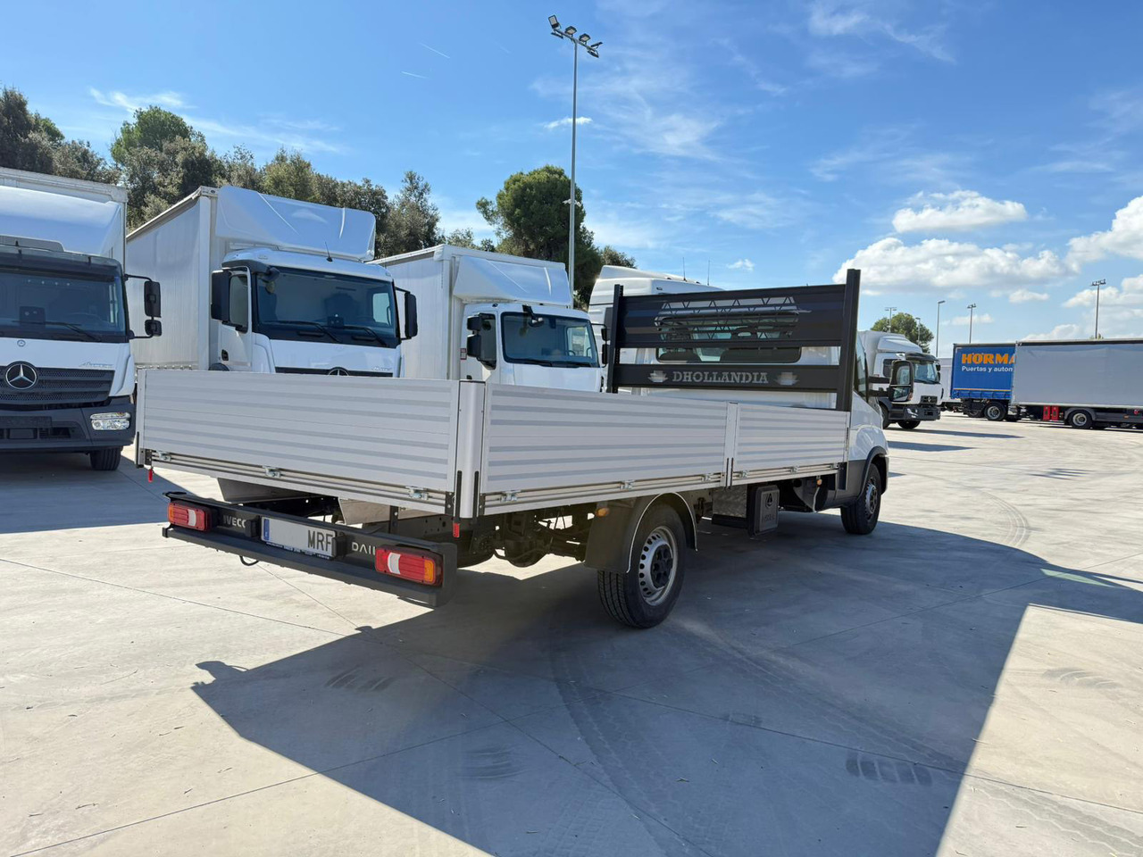 IVECO 35S16 Daily E6 (Open Box) - Otros maquinaria: foto 4 IVECO 35S16 Daily E6 (Open Box) - Otros maquinaria: foto 4
