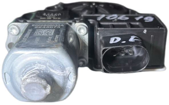 DAF XG - Motor de elevación de ventanas: foto 4 DAF XG - Motor de elevación de ventanas: foto 4