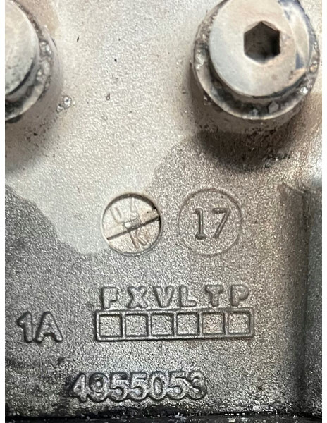 Scania R450 - Bomba de combustible: foto 3 Scania R450 - Bomba de combustible: foto 3