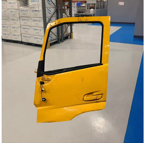 Volvo FM left doors (2021-2024) - Puerta y piezas: foto 3 Volvo FM left doors (2021-2024) - Puerta y piezas: foto 3