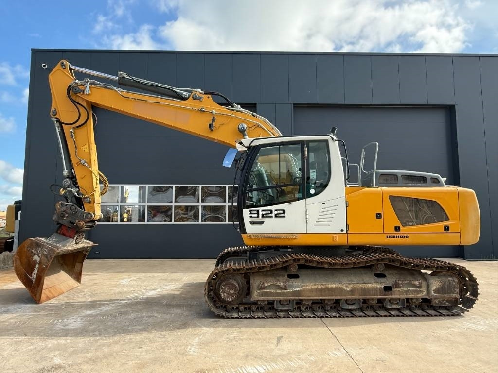 Liebherr R922 LC - Excavadora de cadenas: foto 1 Liebherr R922 LC - Excavadora de cadenas: foto 1