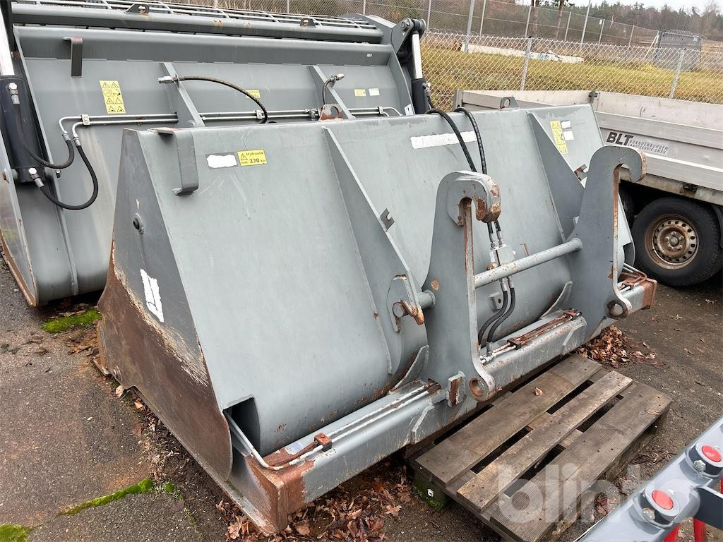 Bressel & Lade (2018) - Cazo cargador: foto 3 Bressel & Lade (2018) - Cazo cargador: foto 3